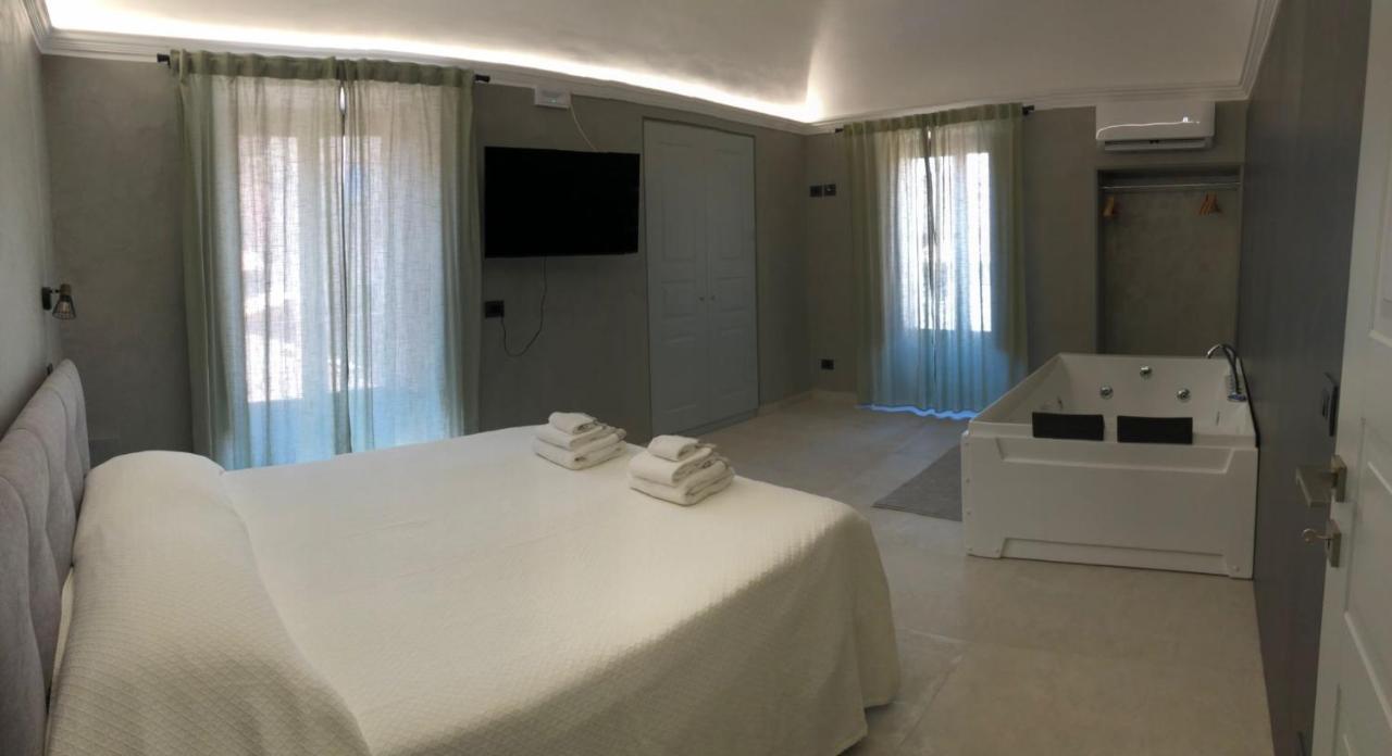 Pacini Relax Suites CTA Eksteriør billede